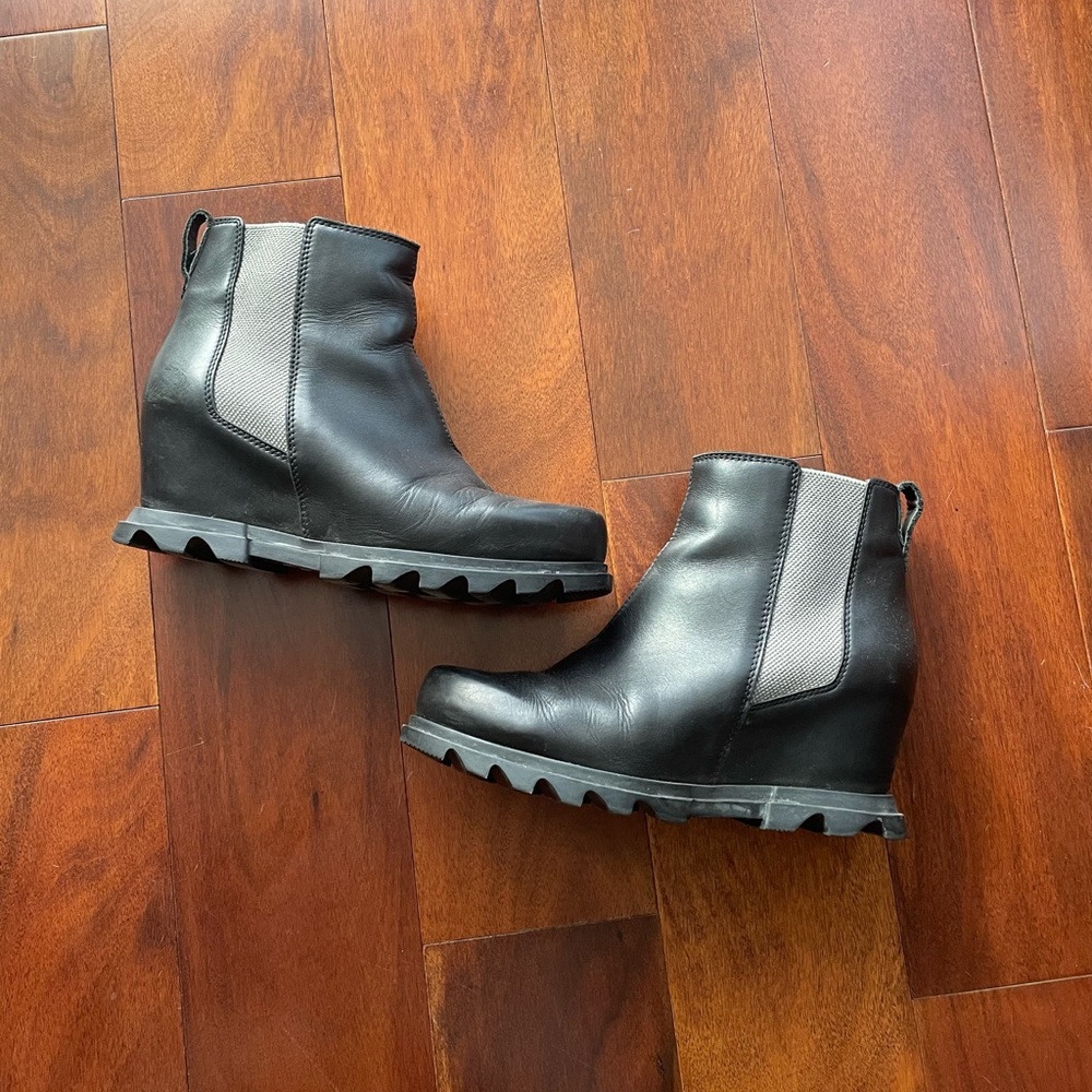 Sorel Black Wedge Ankle Boots